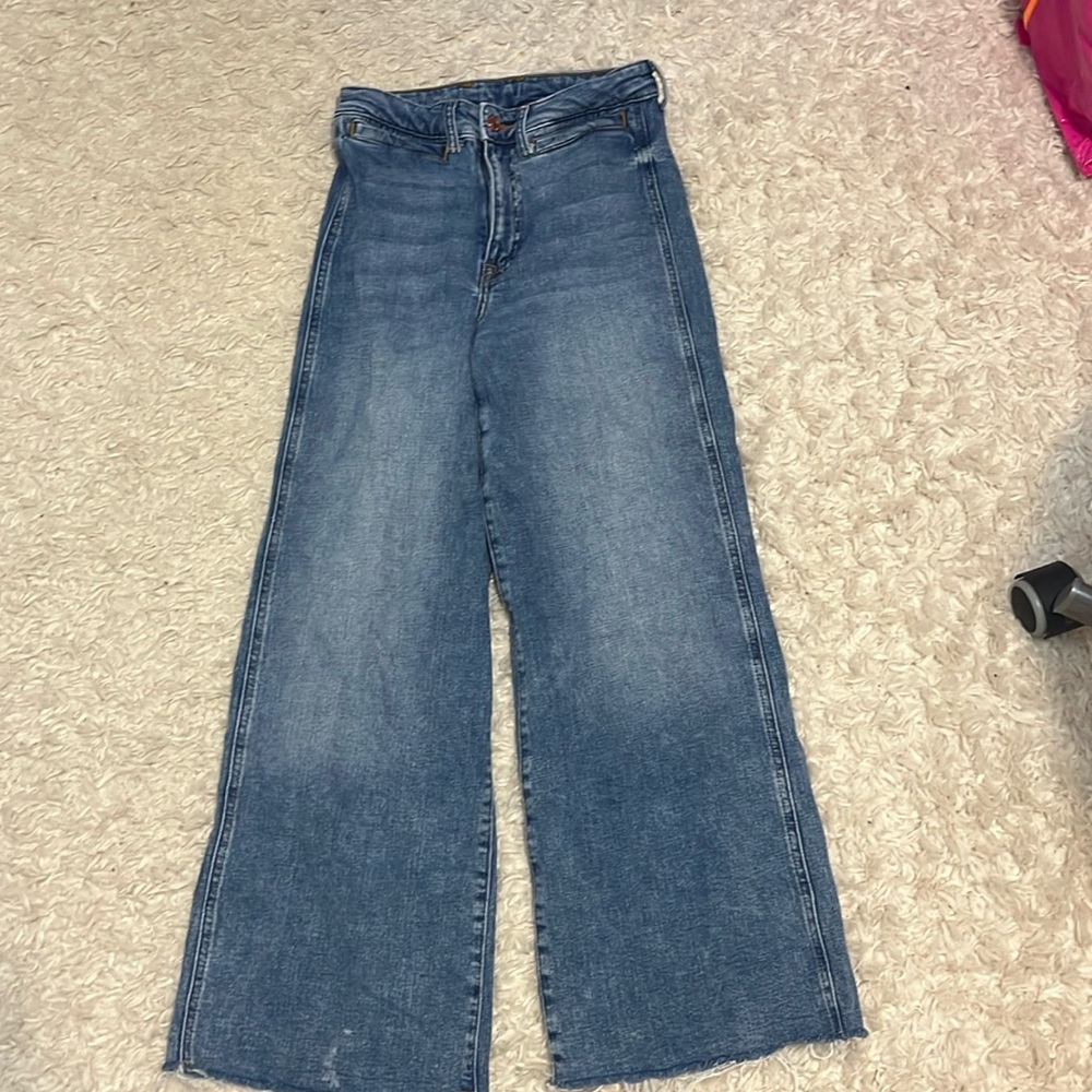 Mid wash denim jeans, resell, size 4